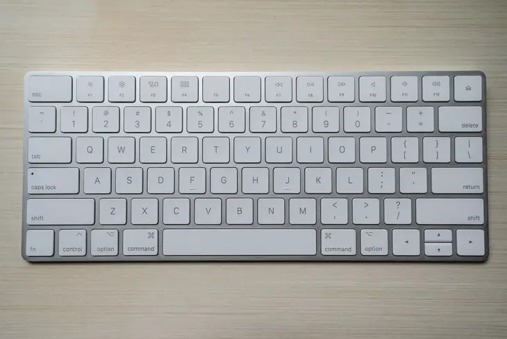 Teclado ergonômico para trabalhar de casa por horas