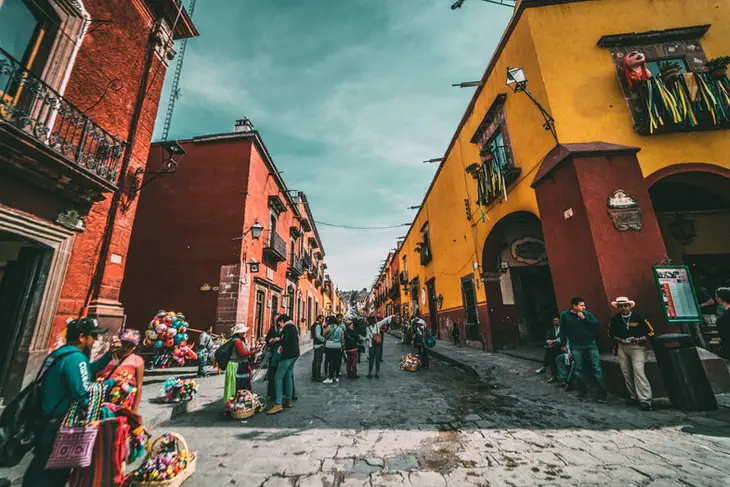 Apply for Visa when working remotely in Mexico
